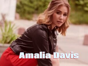 Amalia_Davis