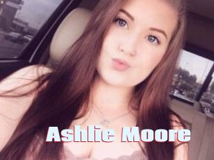 Ashlie_Moore
