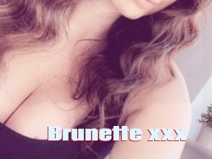 Brunette_xxx