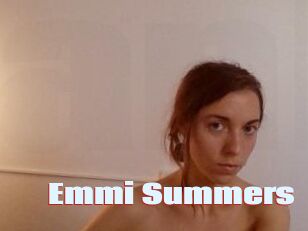 Emmi_Summers