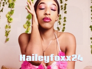 Haileyfoxx24