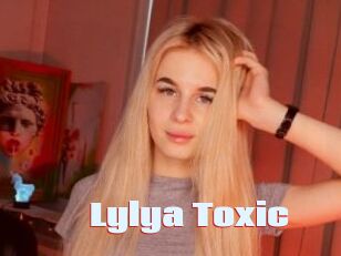 Lylya_Toxic