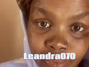 Leandra070