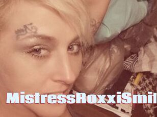 MistressRoxxiSmith