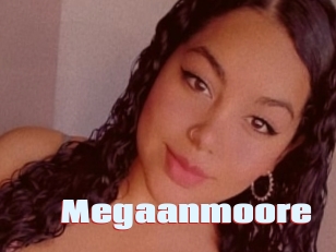 Megaanmoore