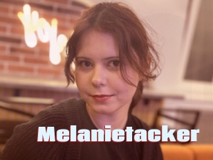 Melanietacker