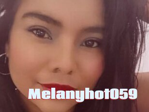 Melanyhot059