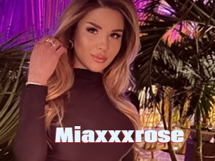 Miaxxxrose