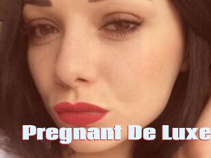 Pregnant_De_Luxe