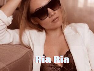 Ria_Ria