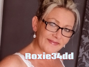 Roxie34dd