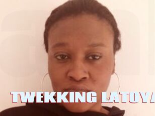 TWEKKING_LATOYA Anal Open