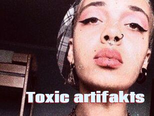 Toxic_artifakts
